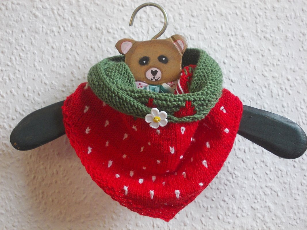 Strickanleitung für das Dreiecktuch "Süßes Früchtchen"