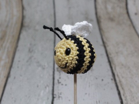 Häkelanleitung Biene