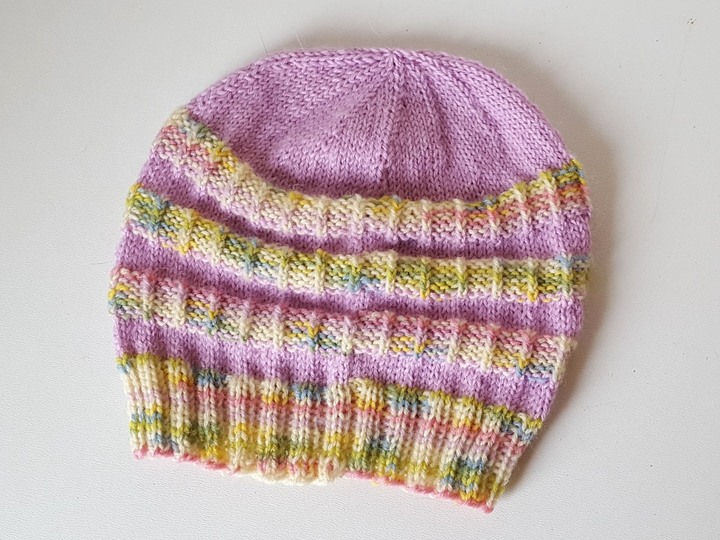 Strickanleitung Baby-Set, Mütze und Socken, ca. 5 - 10 Monate