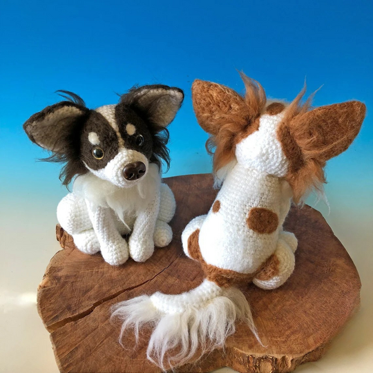 Crochet pattern for a sitting Chihuahua amigurumi dog