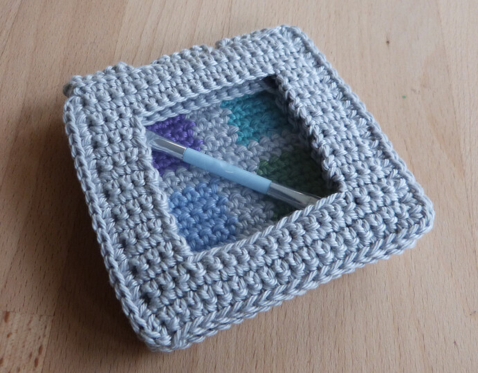 Häkelanleitung für Schminksachen: Lippenstift, Nagellack, Puderdose und Lidschatten