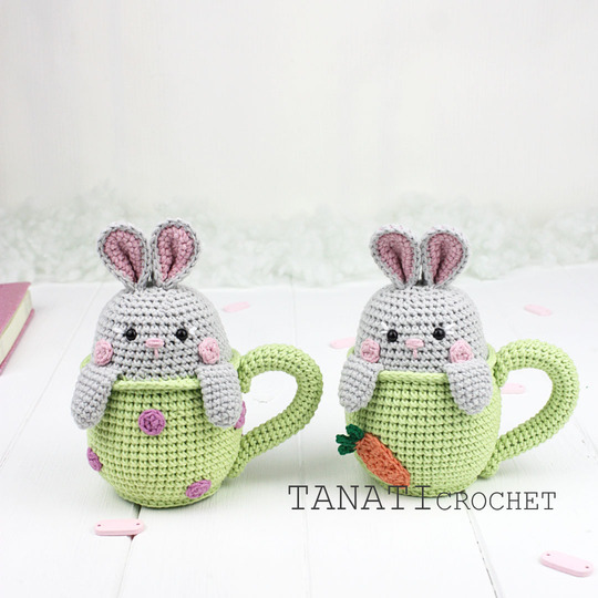 Häkelanleitung “Rassel Hase in der Tasse”