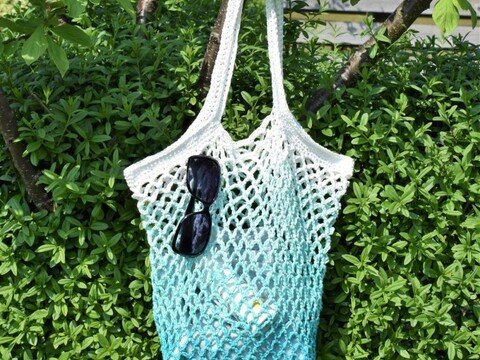 Gehäkeltes Einkaufsnetz/ Strandnetz - Ton in Ton