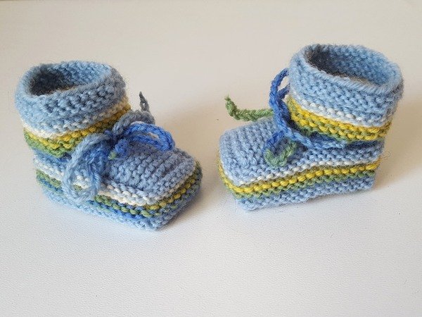 Strickanleitung Babyschuhe, Sohlenlänge ca. 7 cm + Anleitung Mini-Socke