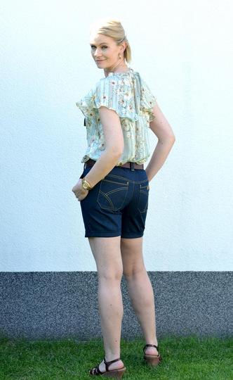 Ebook kurze Hose BARI Gr. XS-XL