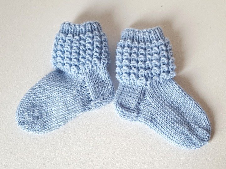 Strickanleitung Baby-Söckchen, Babysocken, Sohlenlänge ca. 10 cm  #255