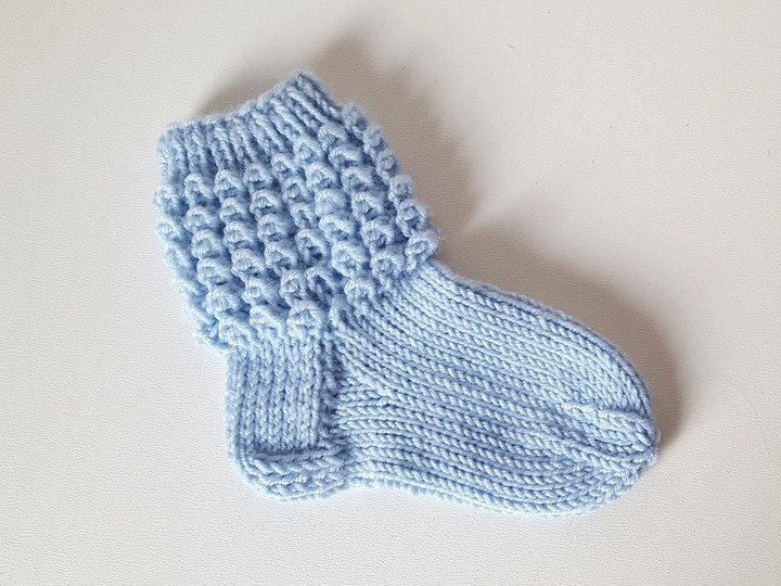 Strickanleitung Baby-Söckchen, Babysocken, Sohlenlänge ca. 10 cm  #255