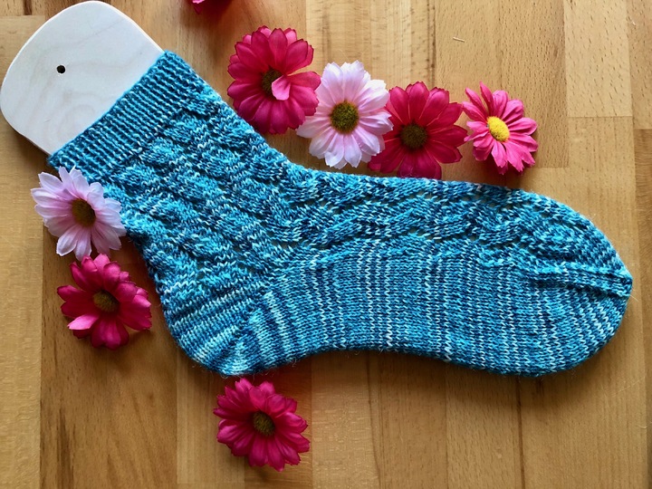 Socken Criss-Cross Strickanleitung