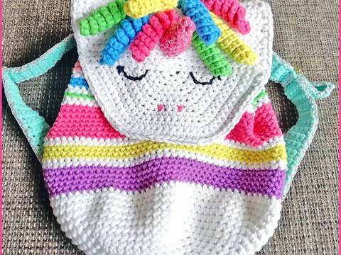 Einhornrucksack (ca. 23x30 cm)