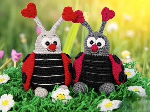 Ladybug Couple in Love - Crochet Pattern