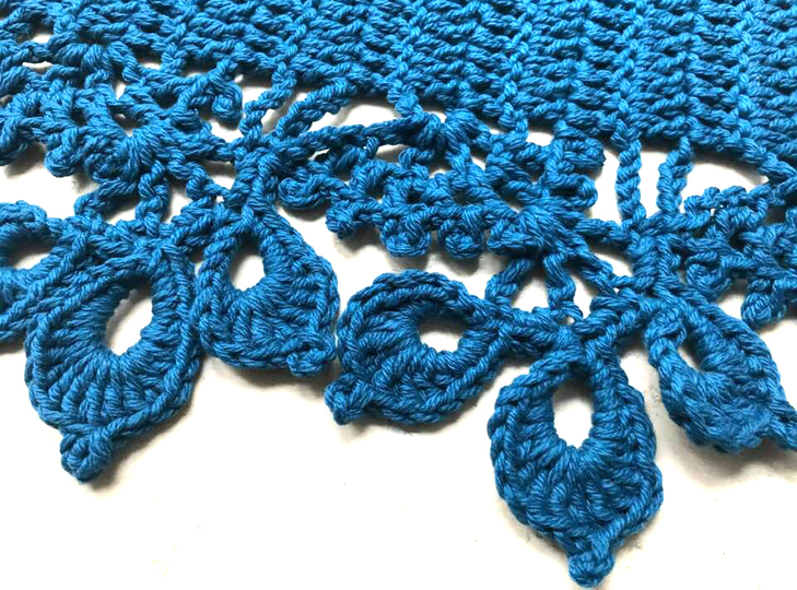 unendliches Dreieckstuchmuster " Pfauentraum"