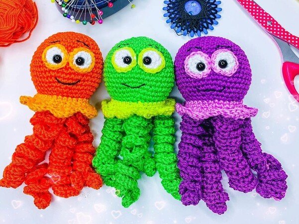 Funny Jellyfish Tentacolus -  crochet pattern
