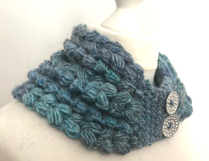 Kleiner, schneller Schal "HEARTCHAINE"