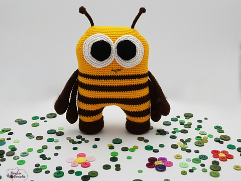 Häkelanleitung > Kuschelbuddie No.4 Biene Bea <