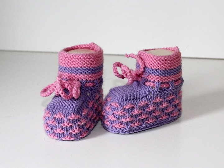 Strickanleitung Babyschuhe, Booties mit 2 Nadeln gestrickt f. Anfänger #260