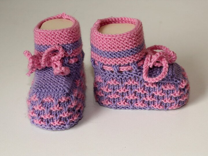 Strickanleitung Babyschuhe, Booties mit 2 Nadeln gestrickt f. Anfänger #260