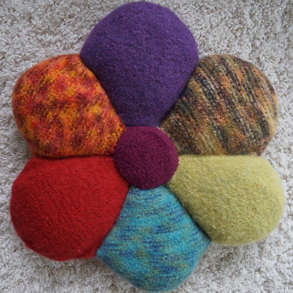 Knitting felting