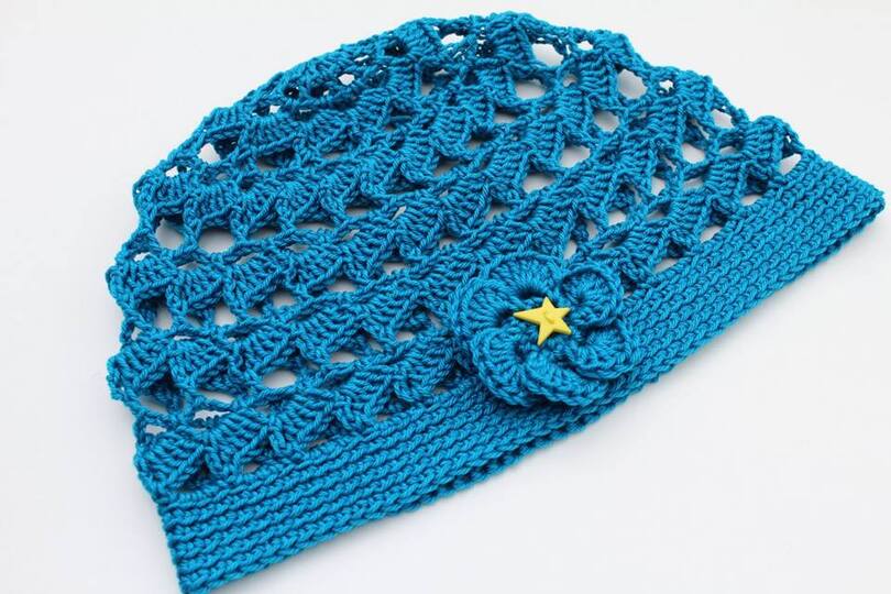 "Marlene" gehäkelte Sommermütze mit Blume PDF-Anleitung