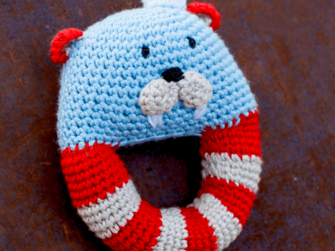 Greifling Wilbert das Seemonster - Häkelanleitung Greifring