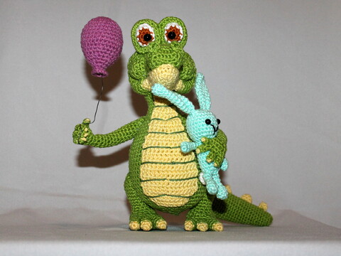 carol the crocodile crochet pattern