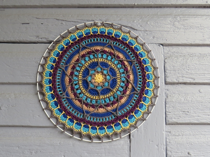 Mandala "Blue Night Shadow"