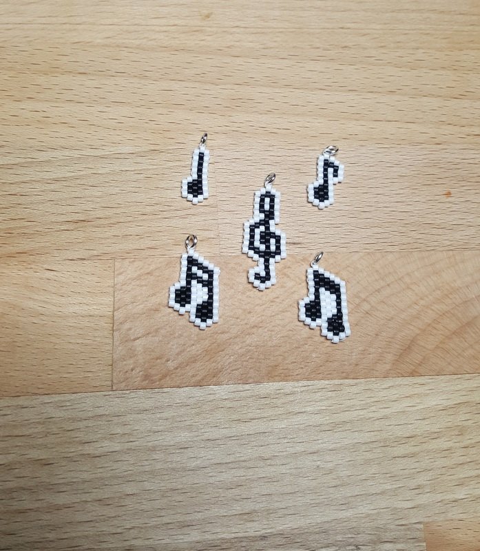 Noten und Notenschlüssel / Anhänger / Ohrringe / Schlüsselanhänger