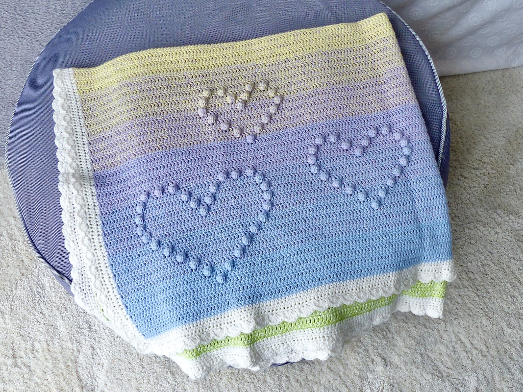 Babydecke mit viel Herz häkeln