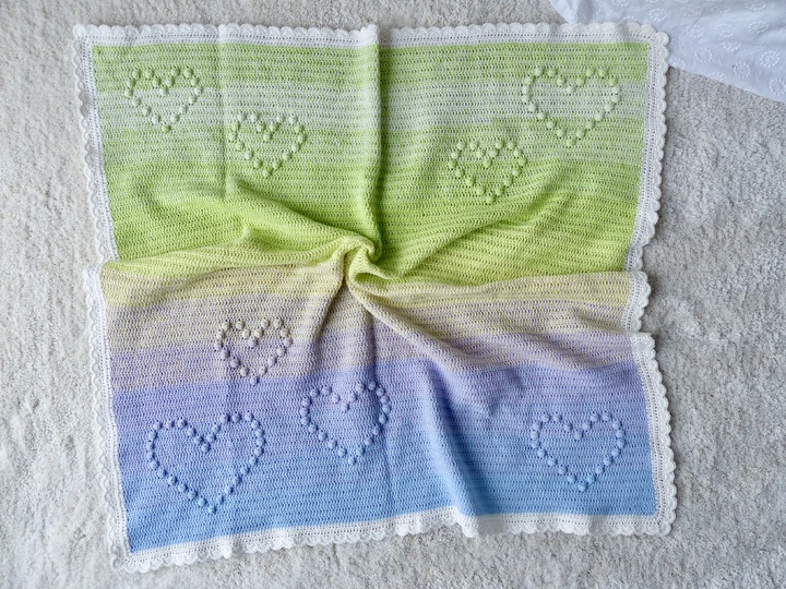Babydecke mit viel Herz häkeln