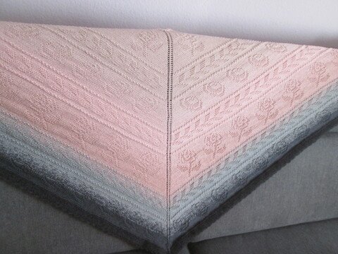 "LADY ROSE " Dreieck  - TUCH