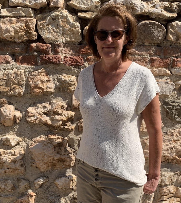 Strickanleitung, Kurzarmpulli mit V-Ausschnitt