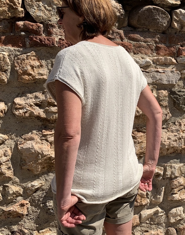 Strickanleitung, Kurzarmpulli mit V-Ausschnitt