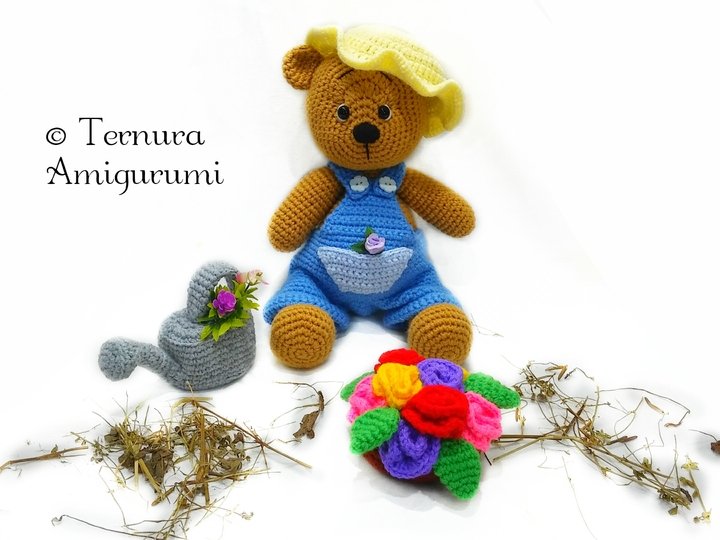 Crochet pattern, LEO, the gardener bear 34cm! PDF ternura amigurumi english- deutsch- dutch