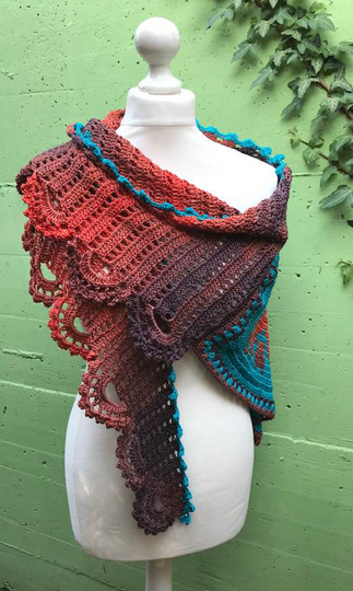 langes Dreieckstuch  „KAPSU“