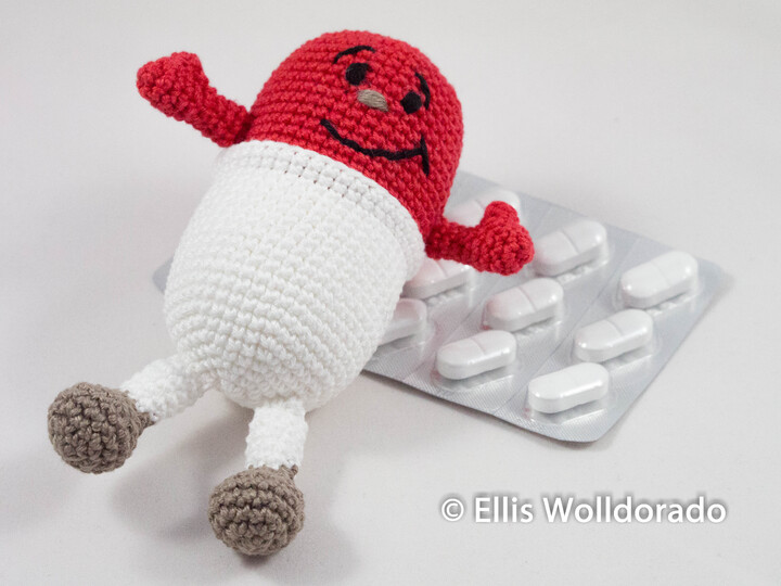 Glücks-Pille Häppy, Amigurumi, Häkelanleitung