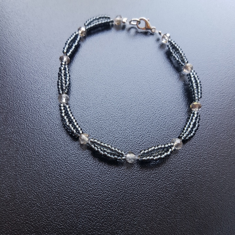 Armband aus dem Set „Greys“