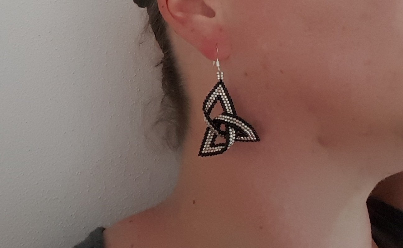 Keltischer Knoten 3D / Ohrring / Anhänger