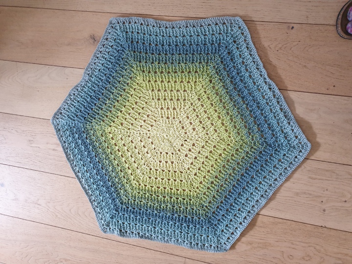 Babydecke Hexagon von Drachenstein