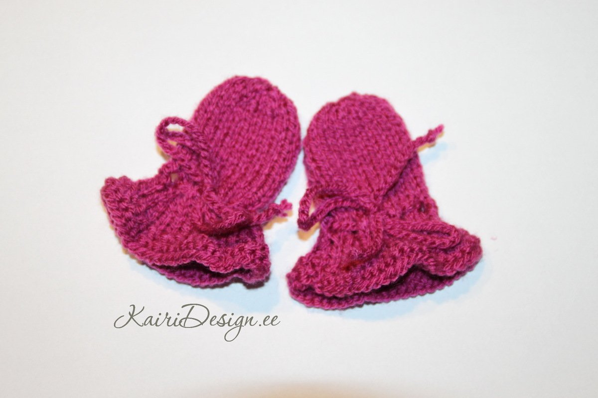 Baby doll mittens