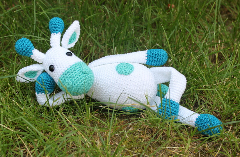 Giraffen häkeln – zwei Giraffen in einer Anleitung, ca. 25 cm (DE & EN)