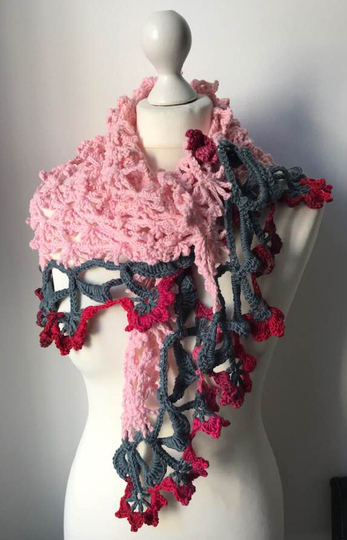 bezauberndes Dreieckstuch "Blumenkind"