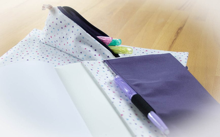 Buchumschlag, Buchhülle zum Wenden mit Stiftlasche