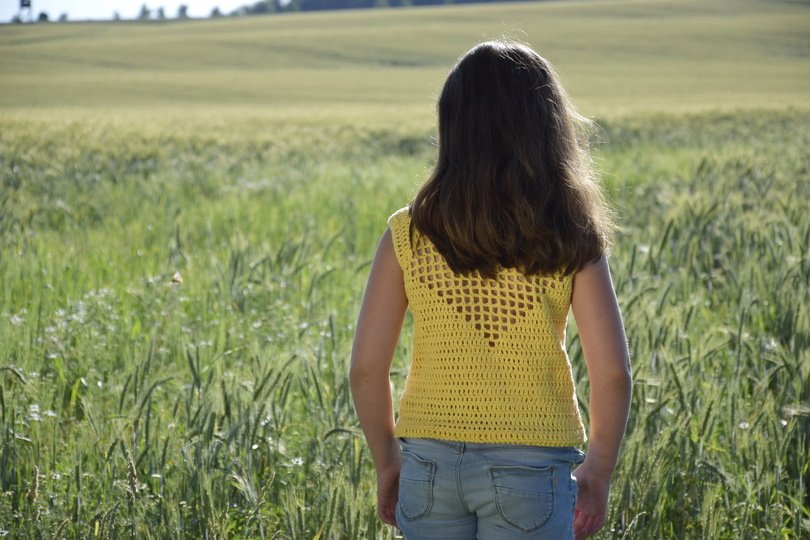 + SONA + Sommershirt häkeln, ab Größe 74- 56 Damen mit raffiniertem Rückenmuster, auch jedes andere Garn ist möglich, Häkelshirt