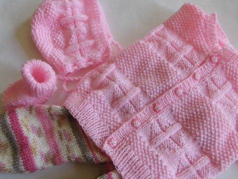 Strickanleitung Babygarnitur Gr.62/68