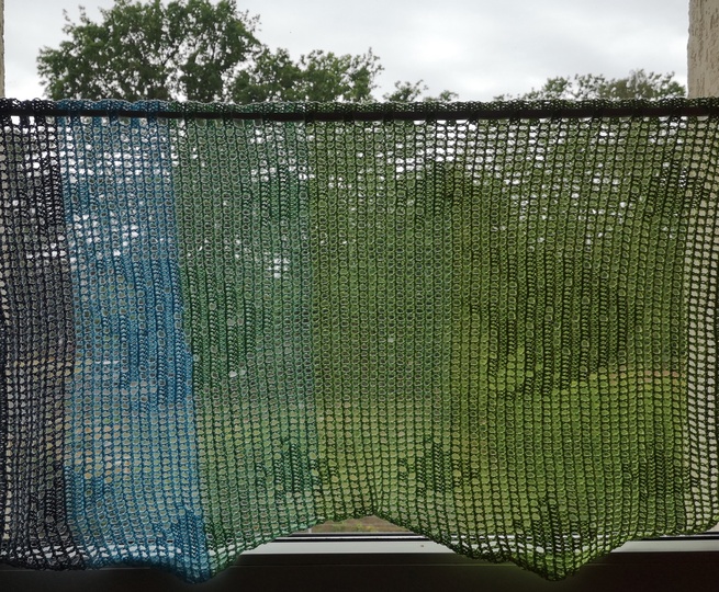 Gardine "Ozean" 43x46 cm (1 Mustersatz), Breite individuell anpassbar, Häkelanleitung