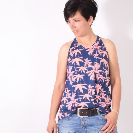 eBOOK # 130 STRAP.top • Gr. 32-58