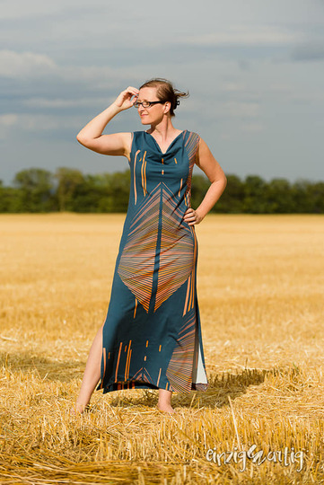 Sommerkleid Lynette mit Wasserfallkragen Gr 34-48