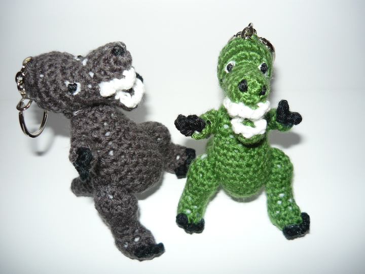 Häkelanleitung T-Rex Schlüsselanhänger