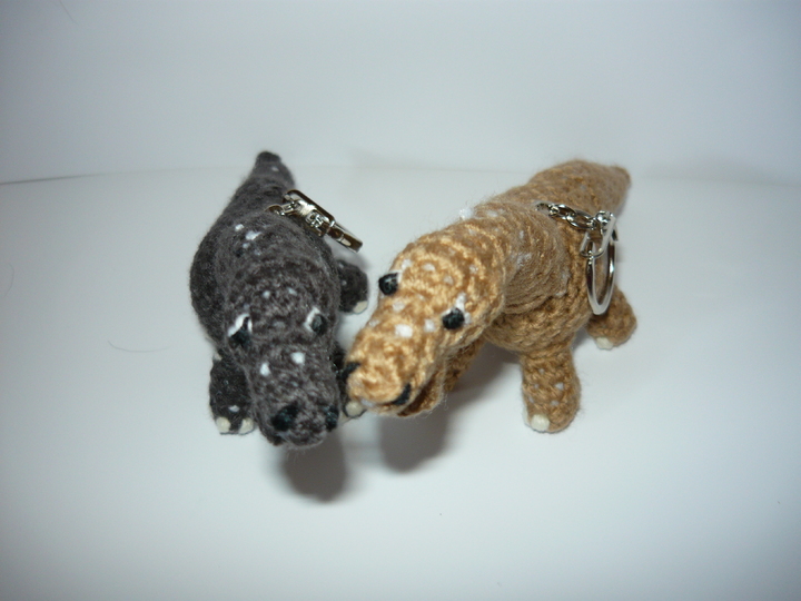 Häkelanleitung Brachiosaurus Schlüsselanhänger