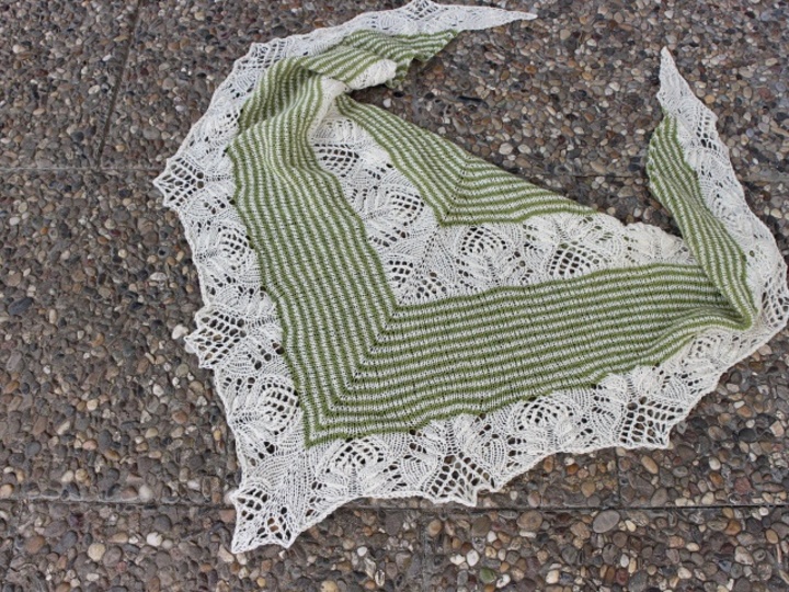 Strickanleitung Tuch "Sommerbreeze"