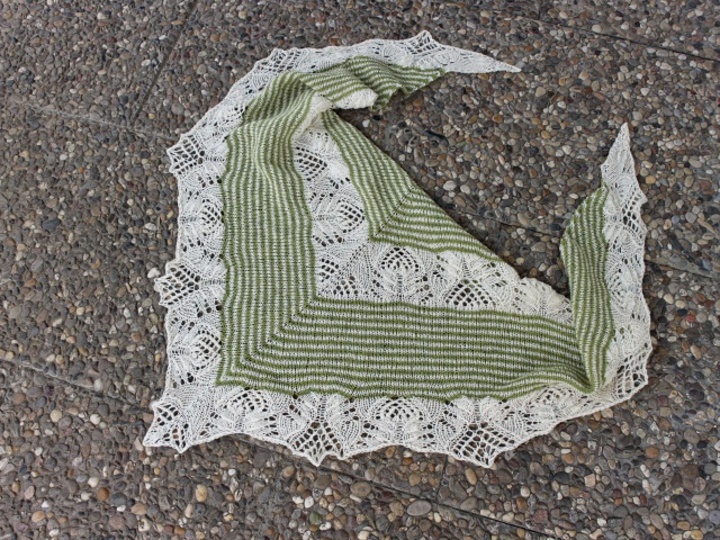 Strickanleitung Tuch "Sommerbreeze"